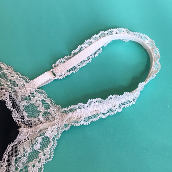 Pretty tank top - black and cream lace - Picture 7 of 11